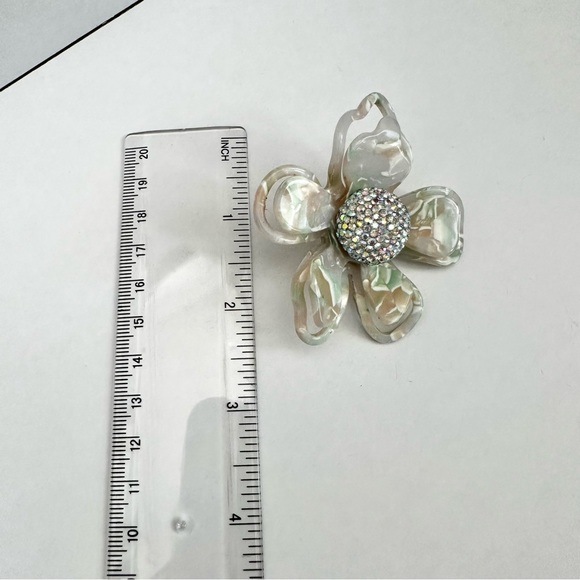 Lele Sadoughi Earrings - Picture 7 of 11